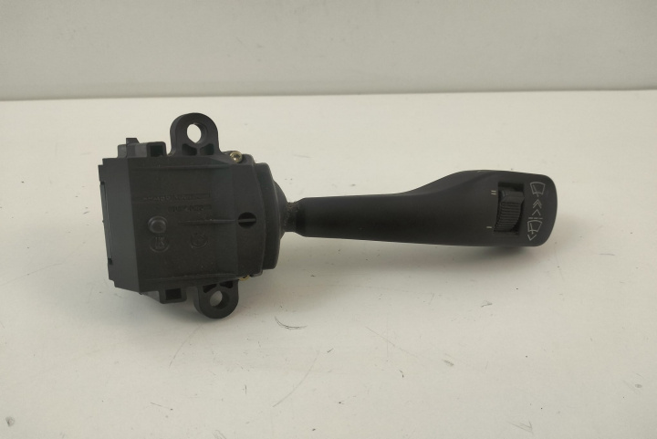 Maneta stergator BMW e46 cod 8363669 8363669 BMW S