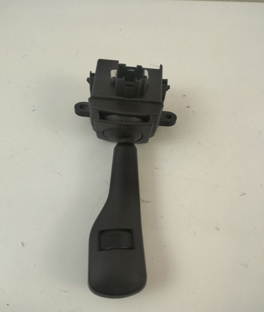 Maneta stergator BMW e46 cod 8363669 836