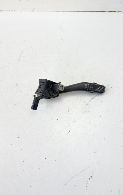 Maneta stergator parbriz si luneta 1K0953519J Volkswagen VW Tiguan 5N [2007 - 2011] Crossover 2.0 TDI 4Motion MT (170 hp)