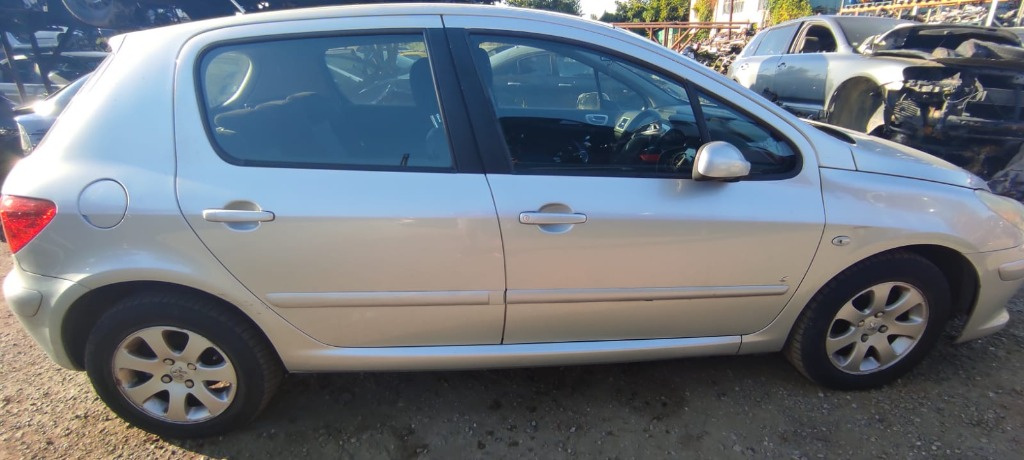Maneta stergator Peugeot 307 2006 hatchback 1.6HDi
