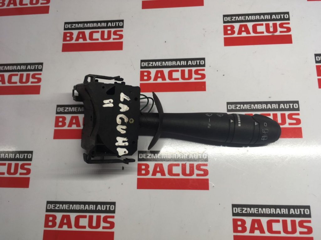 Maneta stergator Renault Laguna 2 cod: 8200328896