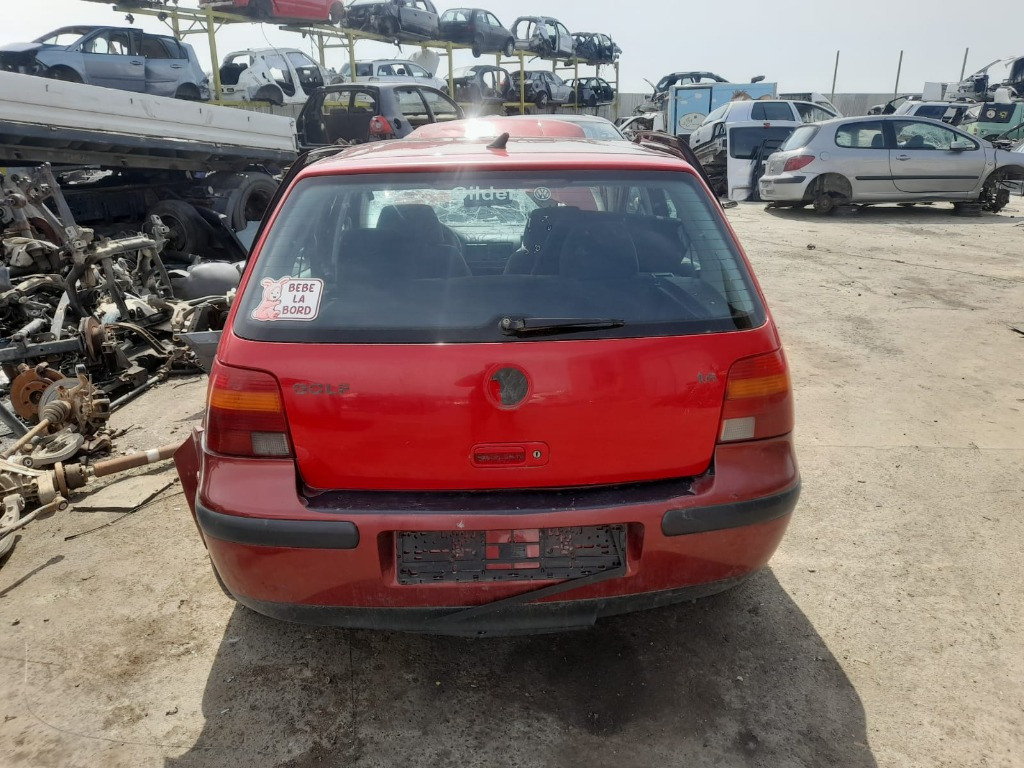 Maneta stergator Volkswagen Golf 4 1999 