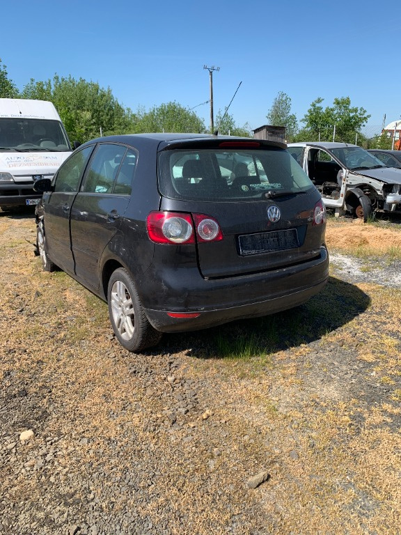 Maneta stergator Volkswagen Golf 5 Plus 
