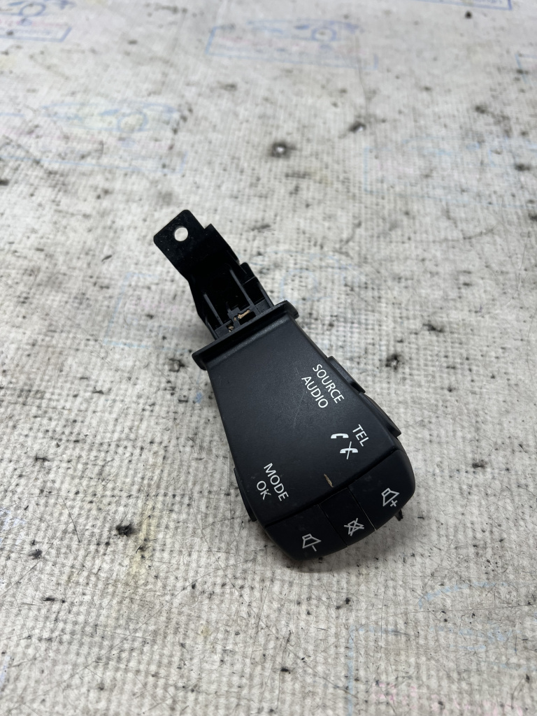 Maneta volum Renault Captur 2015