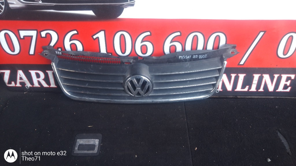 MASCA GRILA VW PASSAT B5 2002