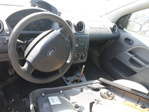 Mecanism butoane ridicare geamuri Ford Fiesta 2003