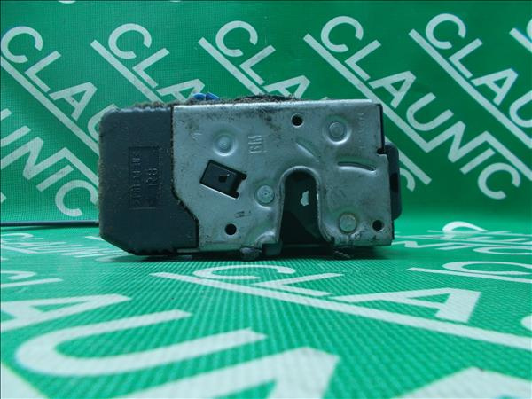 Mecanism Inchidere Dreapta Fata RENAULT TRAFIC II Van (FL) 2.0 dCi 115 (FL0H) M9R 782
