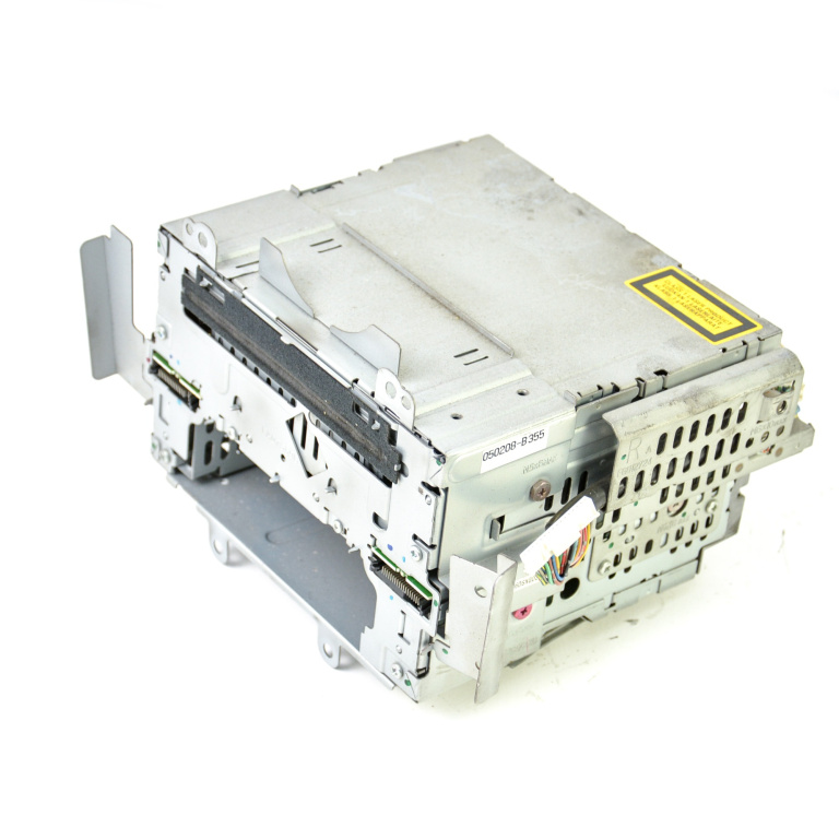 Media Player / Radio / Unitate CD / Casetofon Mazda 6 (GG) 2002 - 2008 GJ6G66DSXG02, GJ6G 66 DSXG02