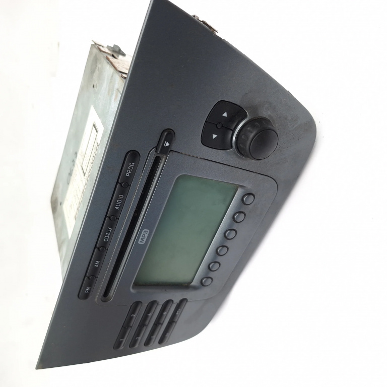 Media Player / Radio / Unitate CD / Casetofon Mp3 Seat TOLEDO Mk 3 (5P) 2004 - 2009 Motorina 5P1035186B, 7646636366, W05P1035186BN7, 49085P2725481