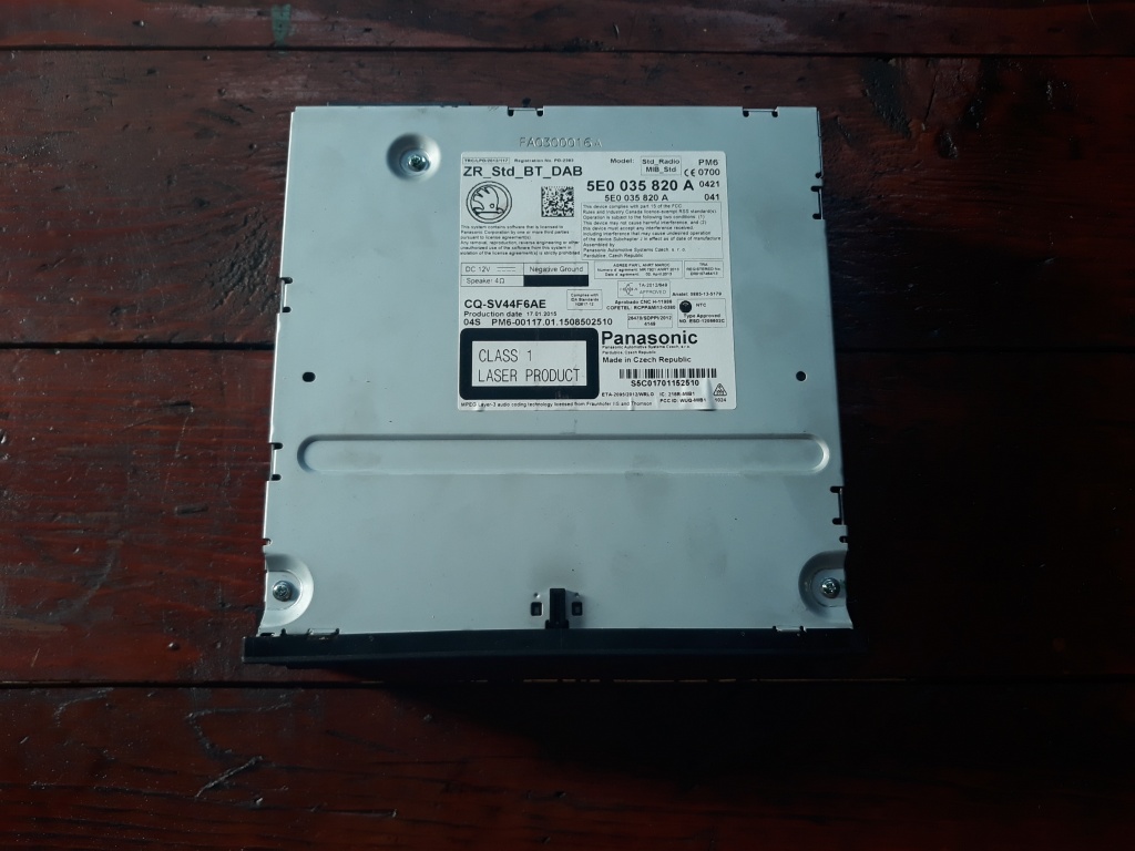 Media Skoda Octavia 3 cod 5E0035820A an 2013 2014 2015 2016 2017