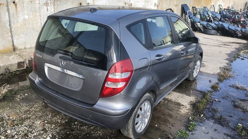 Mercedes A-class w169 4 usi 200cdi 6 tre