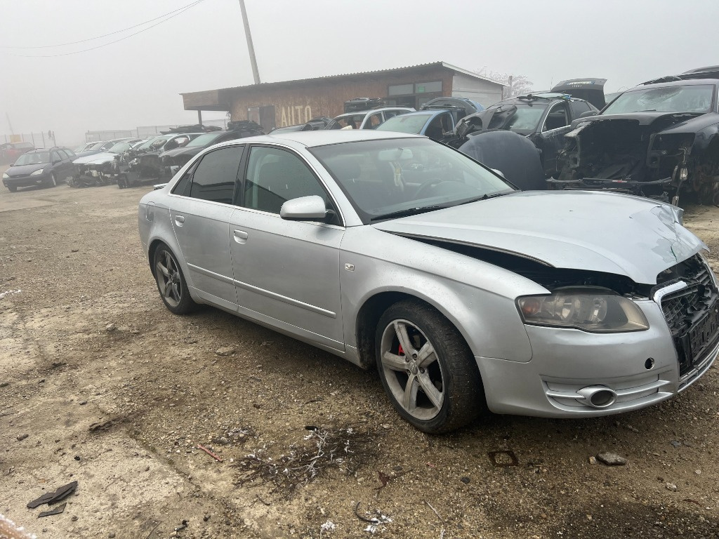 Mocheta podea interior Audi A4 B7 2006 l