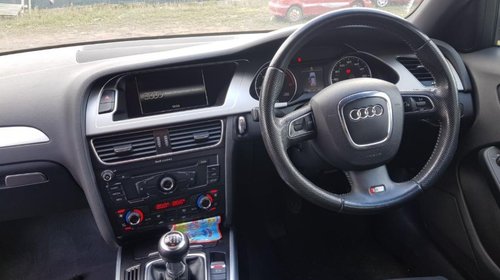Mocheta podea interior Audi A4 B8 2010 c