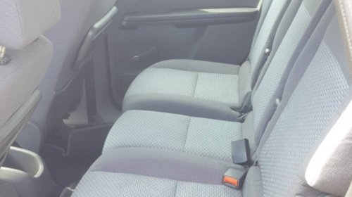 Mocheta podea interior Ford C-Max 2001 b