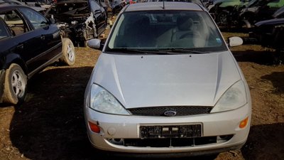 Mocheta podea interior Ford Focus 2001 Hatchback 1