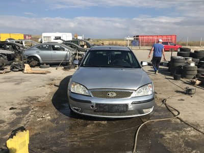 Mocheta podea interior Ford Mondeo 2005 limuzina 2