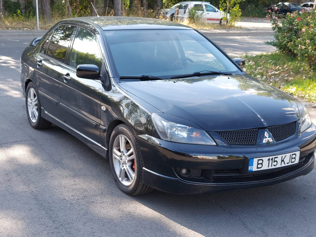 Mocheta podea interior Mitsubishi Lancer 2006 berlina 2.0 i