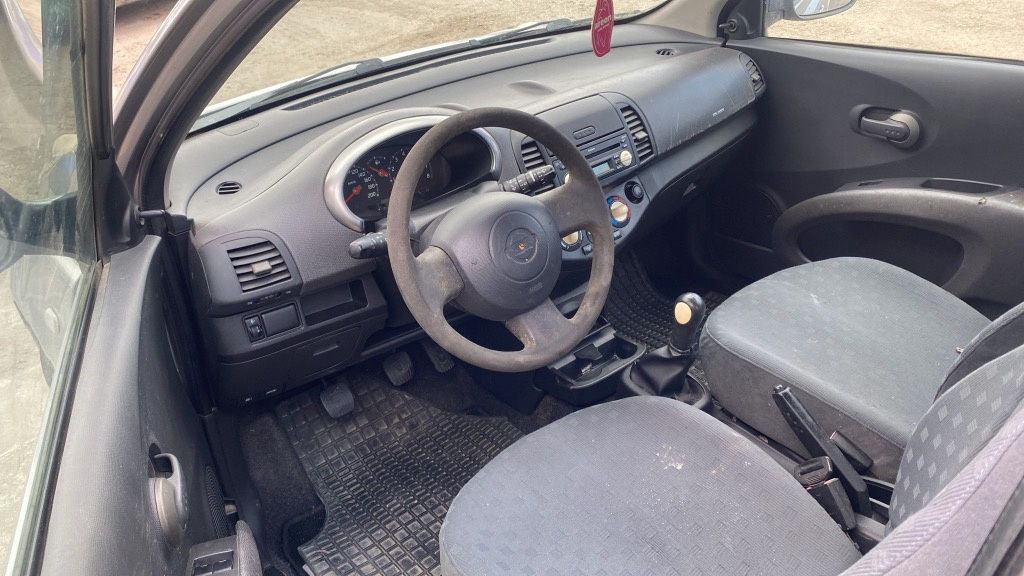 Mocheta podea interior Nissan Micra 2004
