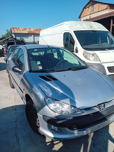 Mocheta podea interior Peugeot 206 2004 SEDAN 1.4