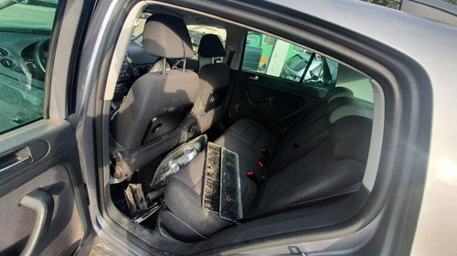 Mocheta podea interior Volkswagen Golf 6
