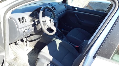 Mocheta podea interior VW Golf 5 2004 ha