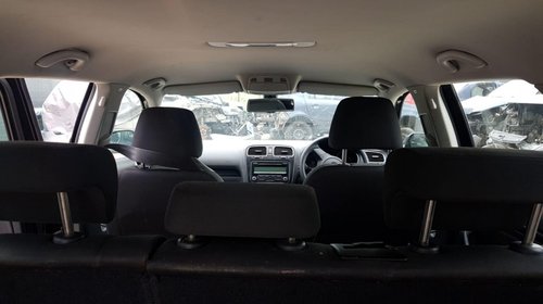 Mocheta podea interior VW Golf 6 2010 co
