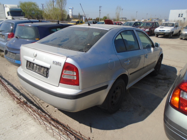 Mocheta portbagaj Skoda Octavia 2007 Ber