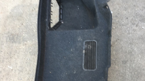 Mocheta portbagaj stanga Audi A4 B6 [200