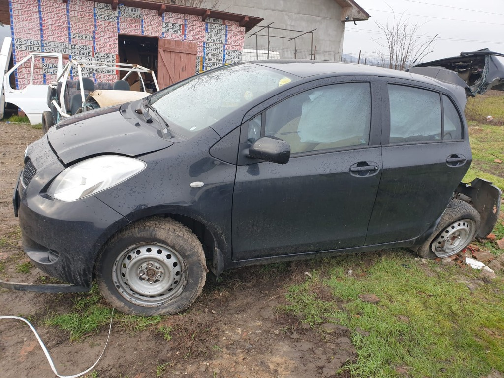 Mocheta portbagaj Toyota Yaris 2007 hatc