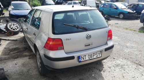 Mocheta portbagaj Volkswagen Golf 4 2000
