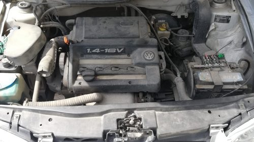 Mocheta portbagaj Volkswagen Golf 4 2000