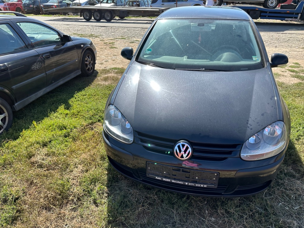 Mocheta portbagaj Volkswagen Golf 5 2004 Hatchback 1.6
