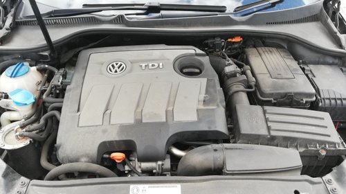 Mocheta portbagaj Volkswagen Golf 6 2011