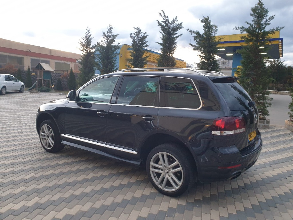 Mocheta portbagaj Volkswagen Touareg 7L 