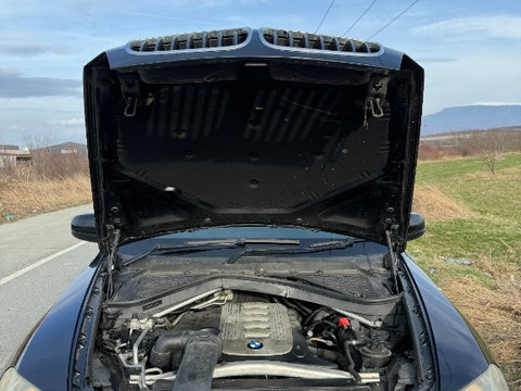 Modul 7229173 pompa combustibil BMW X5 E70 din 2009
