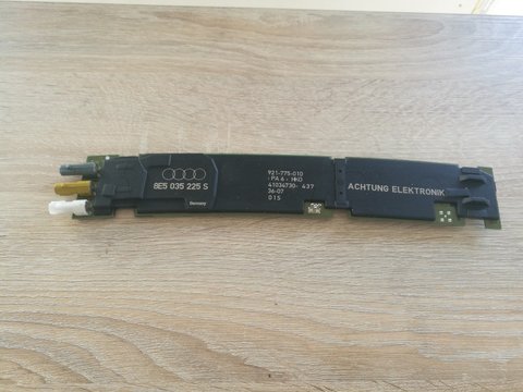 Modul amplificator radio pentru Audi A4 8E5035225 S