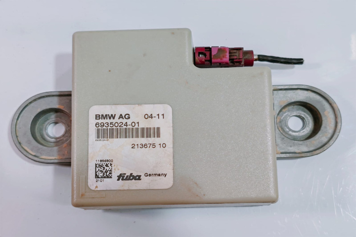 Modul antena / amplificator 693502401 BMW Seria 1 E81/E82/E87/E88 [facelift] [2007 - 2012]