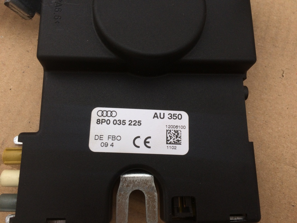 Modul antena Audi A3 8P 8P0035225 8P0 03