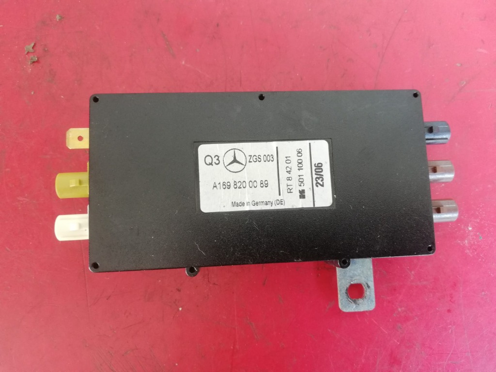 Modul aplificator antena Mercedes A Class W169 A1698200089