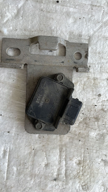 Modul aprindere Opel Astra F 1.6 benzina 90243618