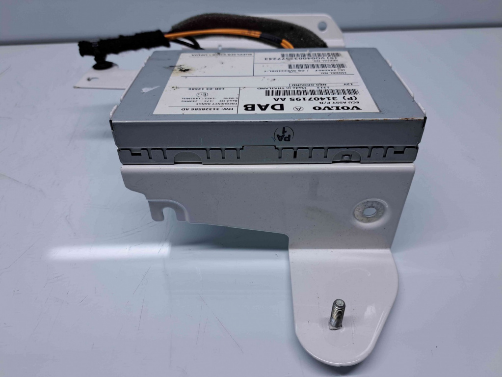 Modul audio Volvo V40 Rdesign [Fabr 2013