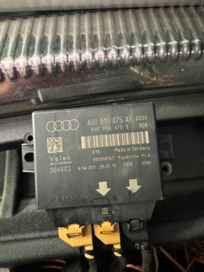 Modul calculator senzori parcare Audi A6 C7/ Allro