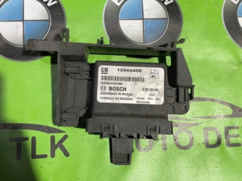 Modul / calculator senzori parcare Opel Astra J 2011 13344459