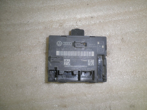 Modul / Calculator Usa Stanga Fata Audi A4 B8, A5 , 8K0959793 P 8K0959793P