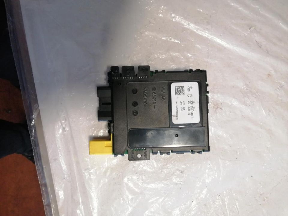 Modul coloana volan calculator lumini coloana volan vw Passat b6 perfect funcțional