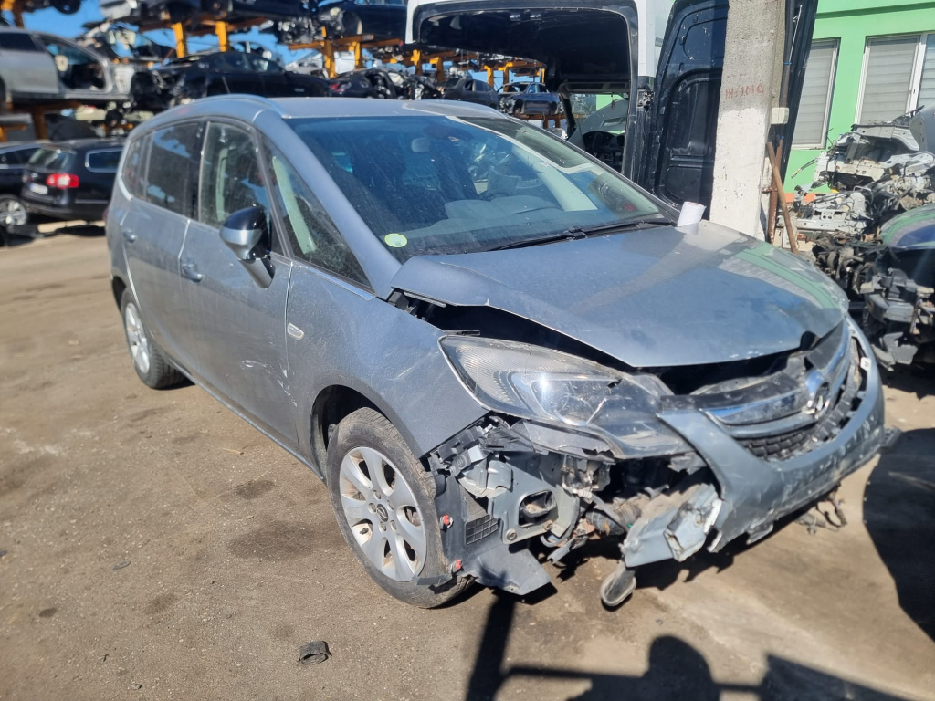 Modul confort 13578806 Opel Zafira C [20