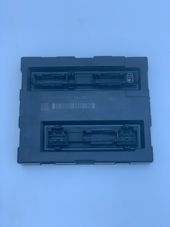 Modul confort AUDI A4 BCM 2 cod produs 8K0907064GC