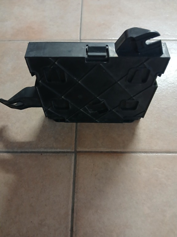 Modul confort Audi Q5 cod 8K0907064KH