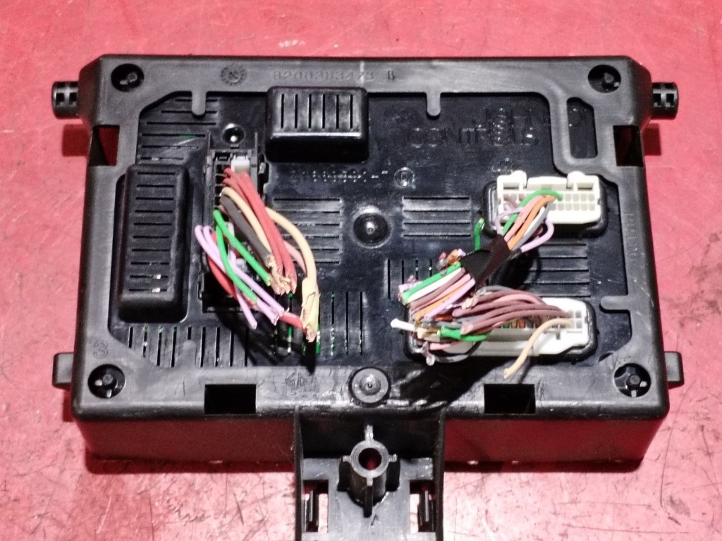 Modul confort BCM Renault Clio 3 8200652284 / 8200652284B
