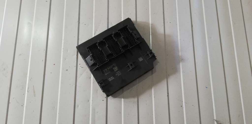 Modul confort BCM VW Passat CC Facelift cod 3AA937087J an 2013 2014 2015 2016